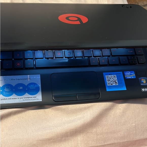 I have a used but it’s like knew HP BEATS pavilion laptop it’s runs - Picture 2 of 8